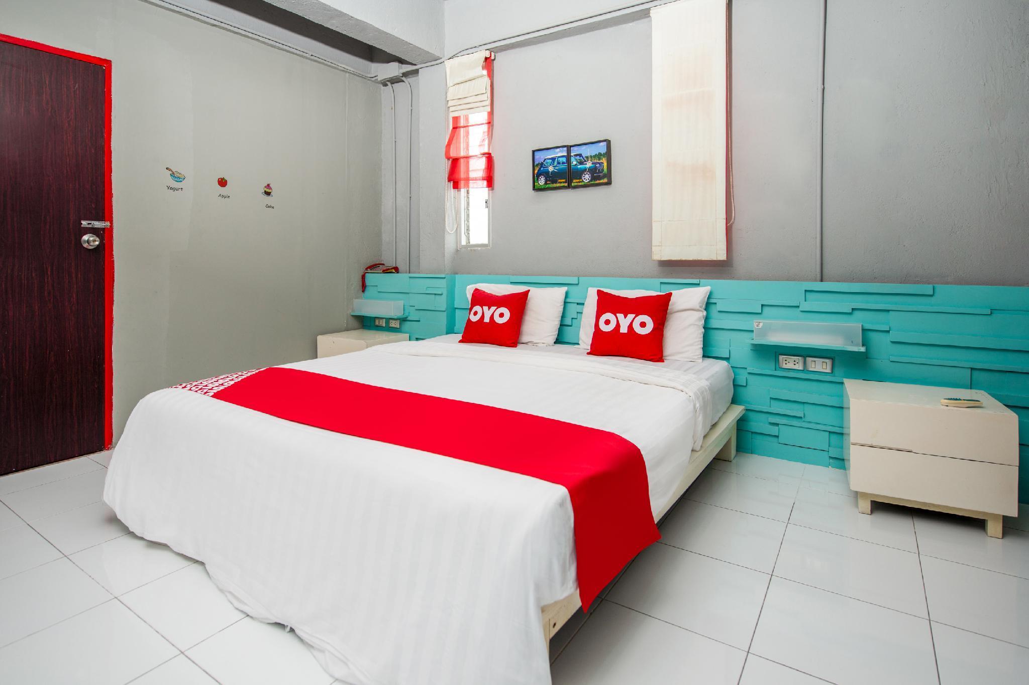 Oyo 292 The Oddy Hip Hotel Patong Ngoại thất bức ảnh