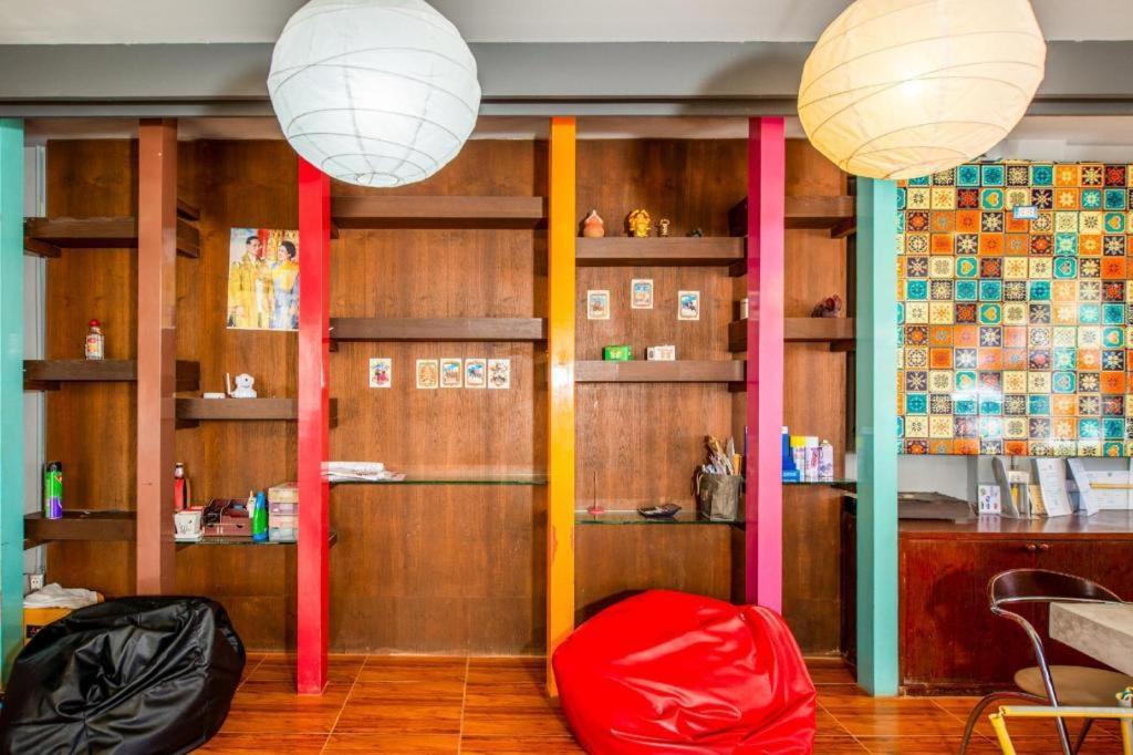 Oyo 292 The Oddy Hip Hotel Patong Ngoại thất bức ảnh